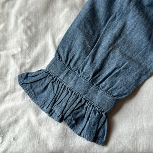 I Crew denim blouse with ruffled collar and sleeves. - Picture 2 of 5